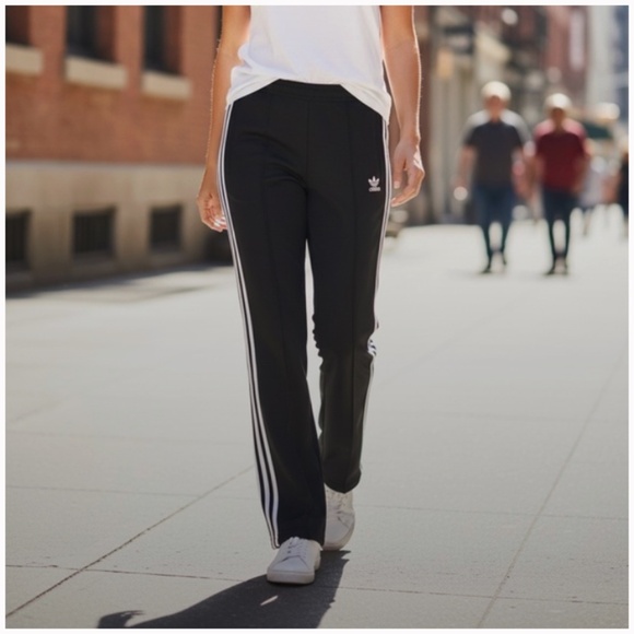 Adidas Women's Sweat Pants SZ XS or 0-2 - Picture 9 of 12